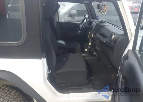 2013 Jeep Wrangler Sport z USA, uszkodzony, nr VIN 1C4AJWAG3DL501601